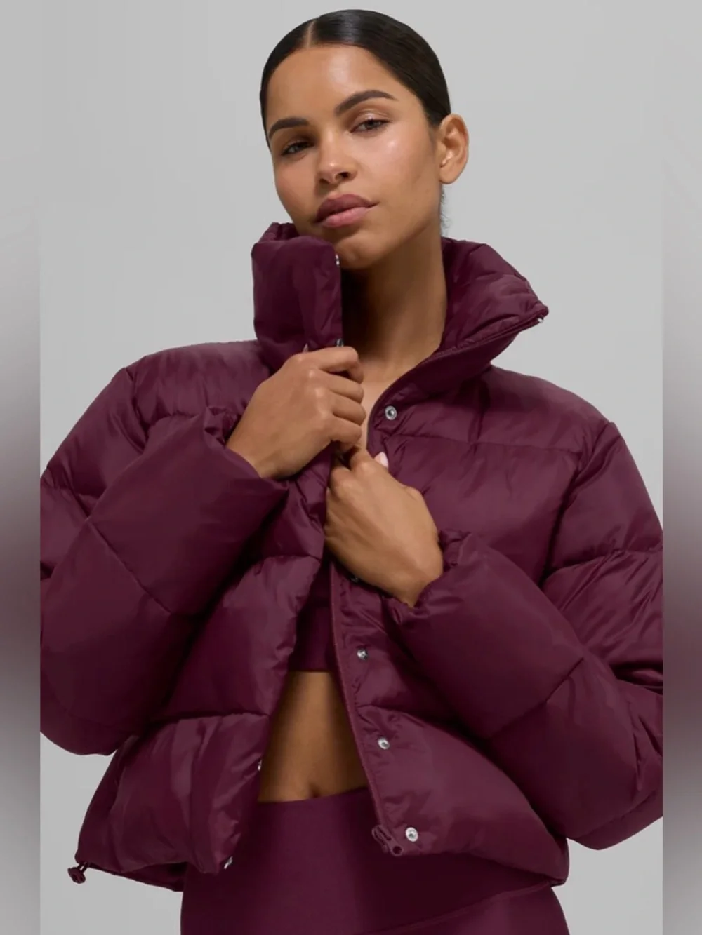 ALO Yoga NWT Gold Rush Puffer Jacket Burgundy with Zipper pockets Size S